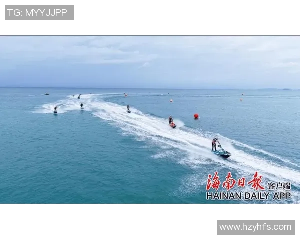 2025年我国（海南）横渡琼州海峡摩托艇公开赛临高开幕